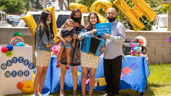 Mayte to have an accordion 1- Greater LA