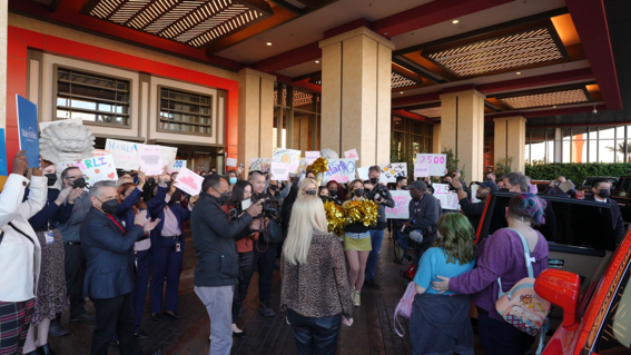 Crowd Gathers to Cheer for Harli