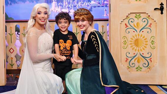 Elliot with Anna and Elsa