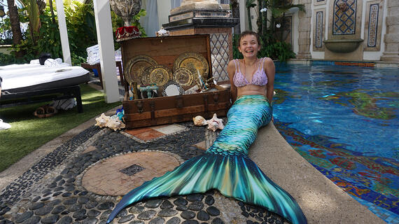 Haylee-13-brain tumor-to be a mermaid princess, to be a mermaid princess.