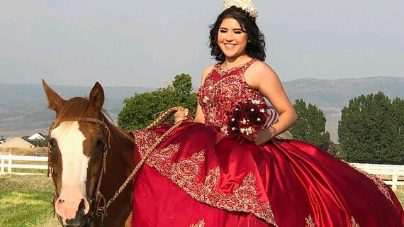 yaretzy quinceañera video