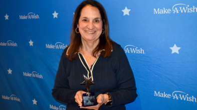 Kim Bradshaw, Volunteer