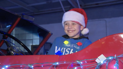 Make-A-Wish Arizona is Grand Marshal of APS Electric Light Parade