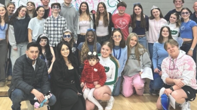 Niwot student council and wish kid